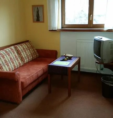 Konukevi Kurparkhotel Oberstdorf